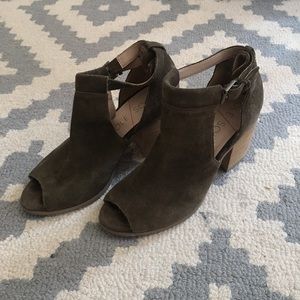 Olive Sole Society wood block heel open toe bootie